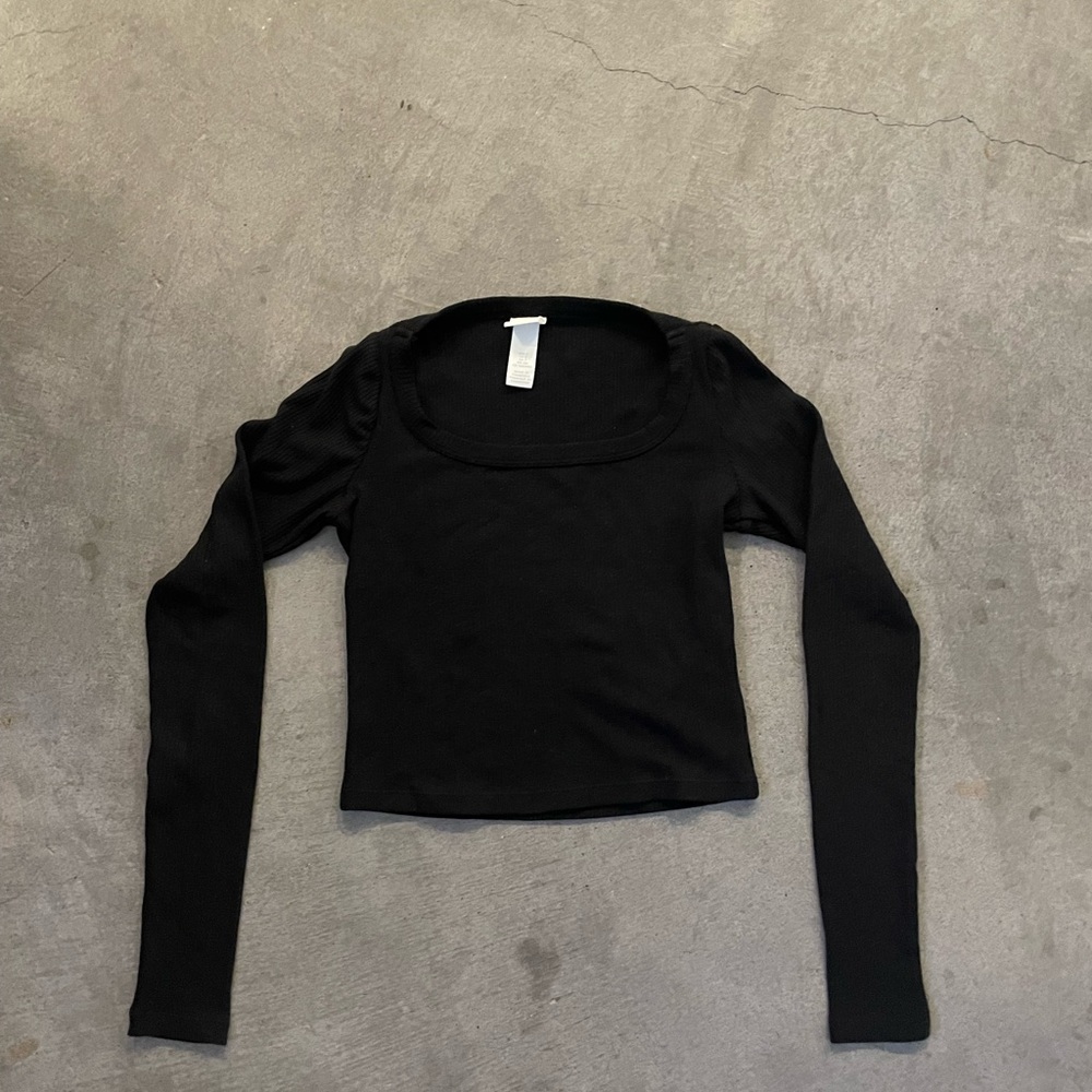 H&M black long sleeve